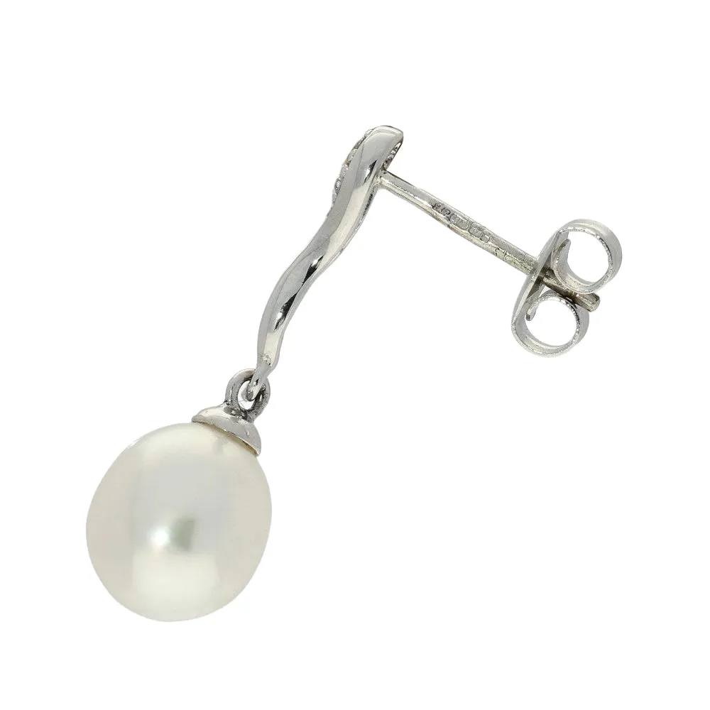 9ct White Gold Freshwater Pearl & Diamond Drop Earrings