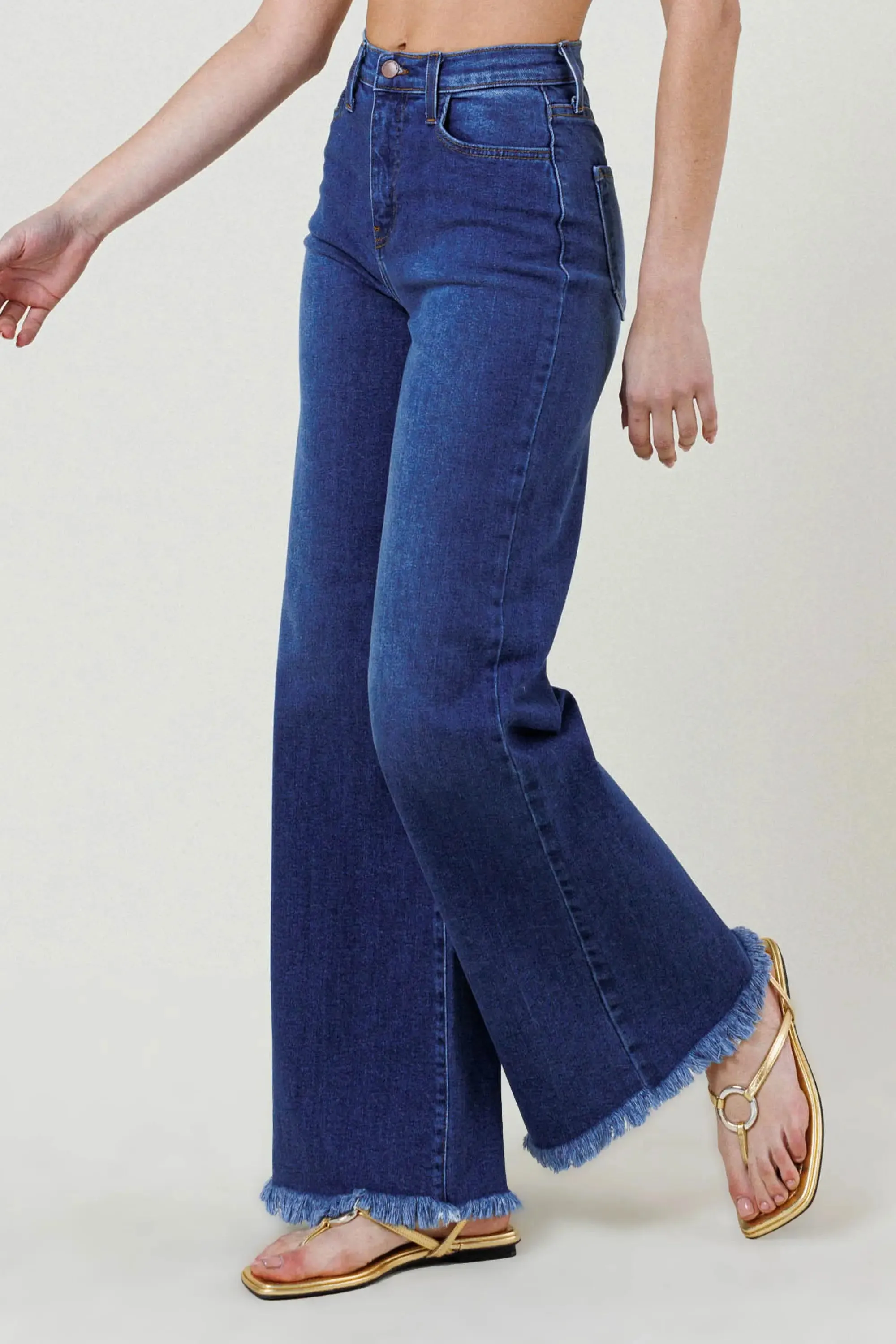 Aaliyah Wide Jeans-Vibrant M.I.U