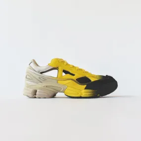 adidas by Raf Simons Replicant Ozweego - Yellow