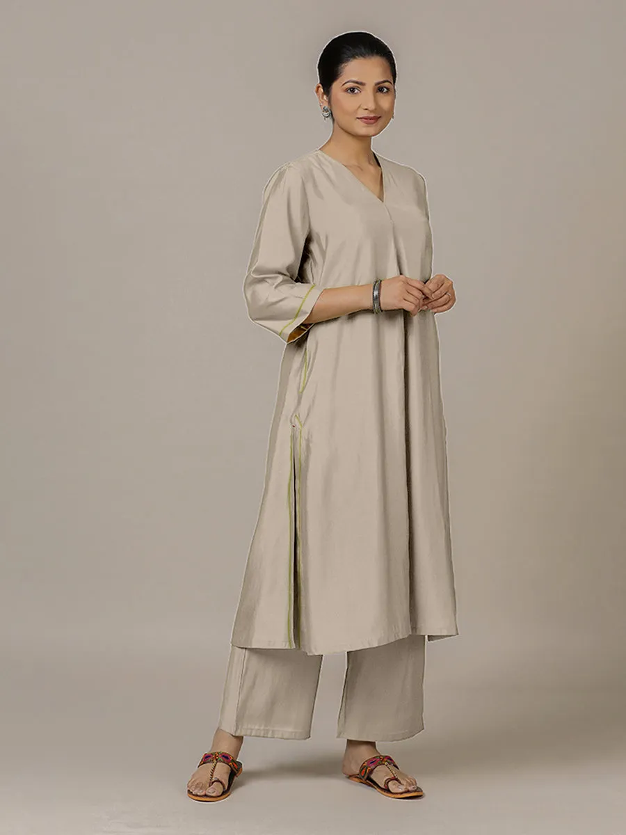 Alisha x Rozaana | A Line Kurta in Oyster Grey with Thread Work | Coords or Only Kurta