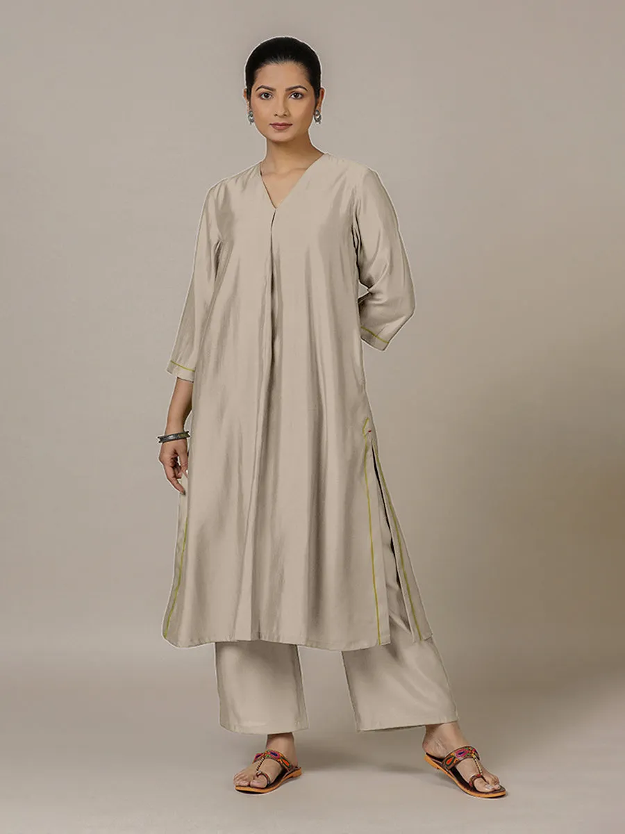 Alisha x Rozaana | A Line Kurta in Oyster Grey with Thread Work | Coords or Only Kurta