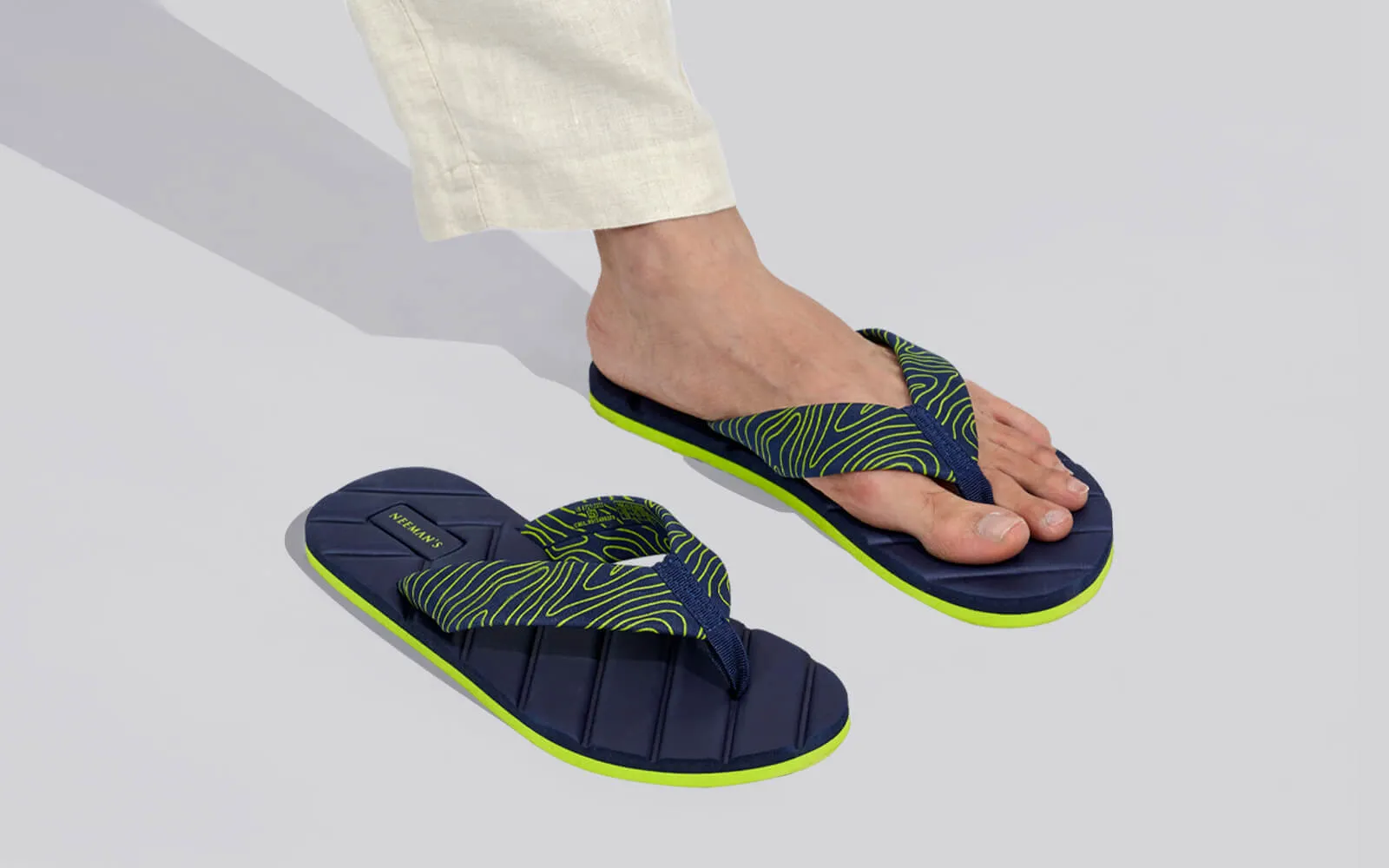 All Vibes Flips (Men) : Navy-Neon