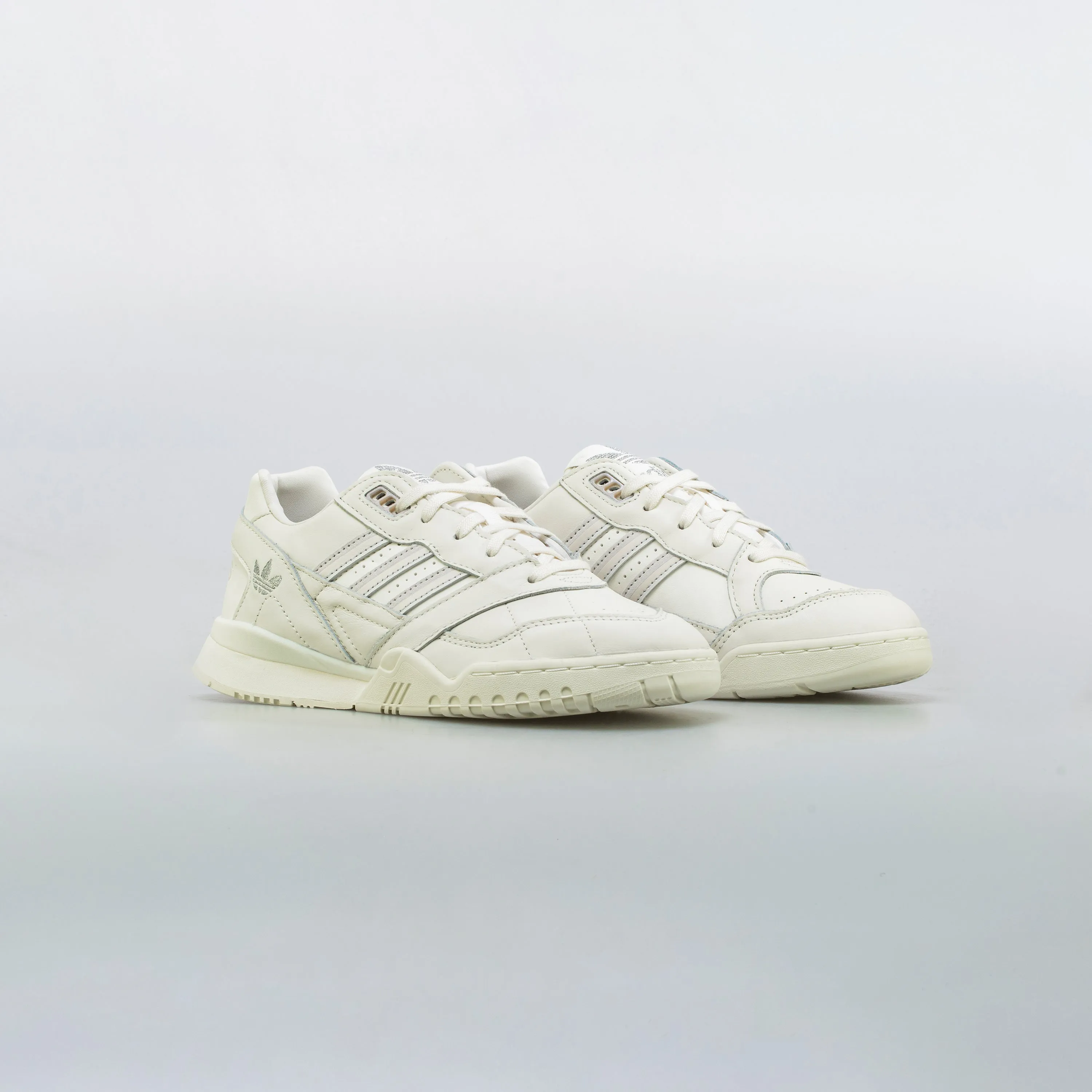 A.R. Trainer Womens Lifestyle Shoe - Bone/Off White