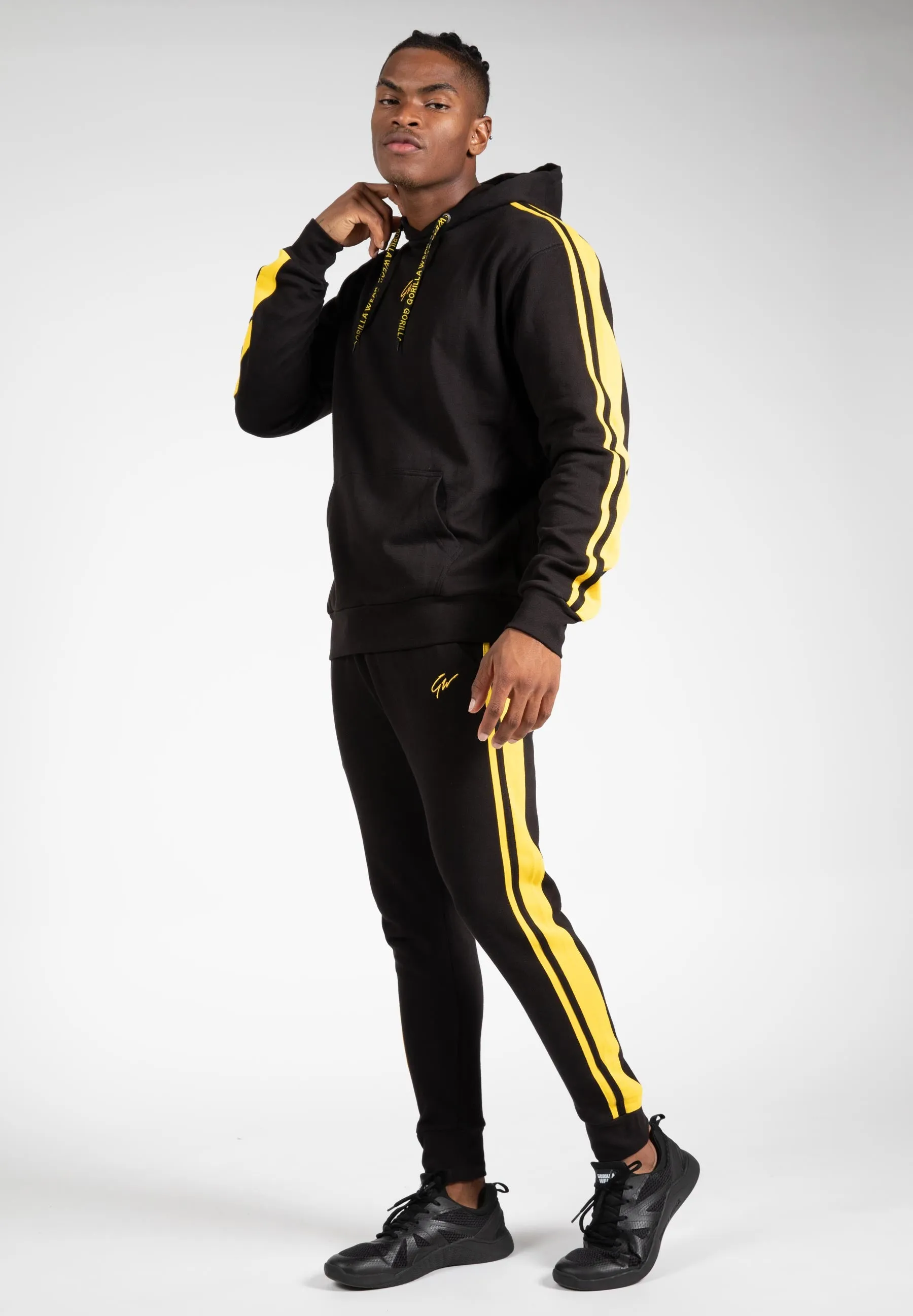 Banks Sweatpants - Black/Yellow