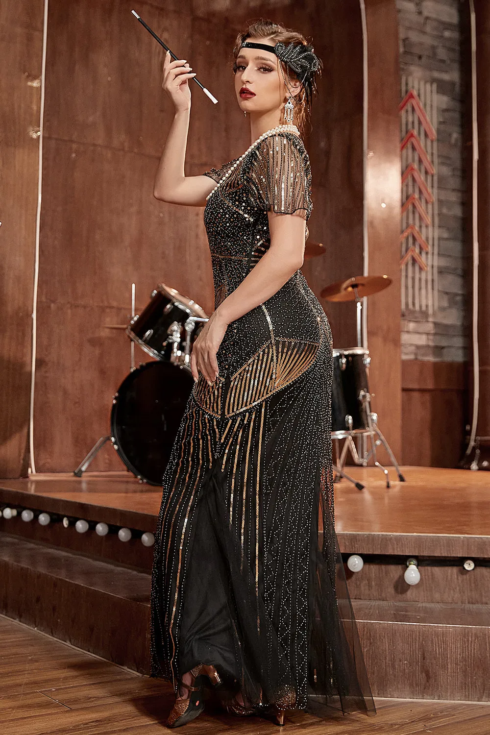 Black and Gold Sequin Long 1920s Gatsby Dress with Sequins