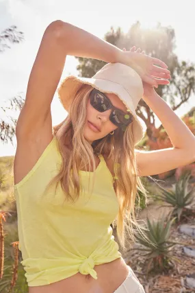 FRINGED BUCKET HAT