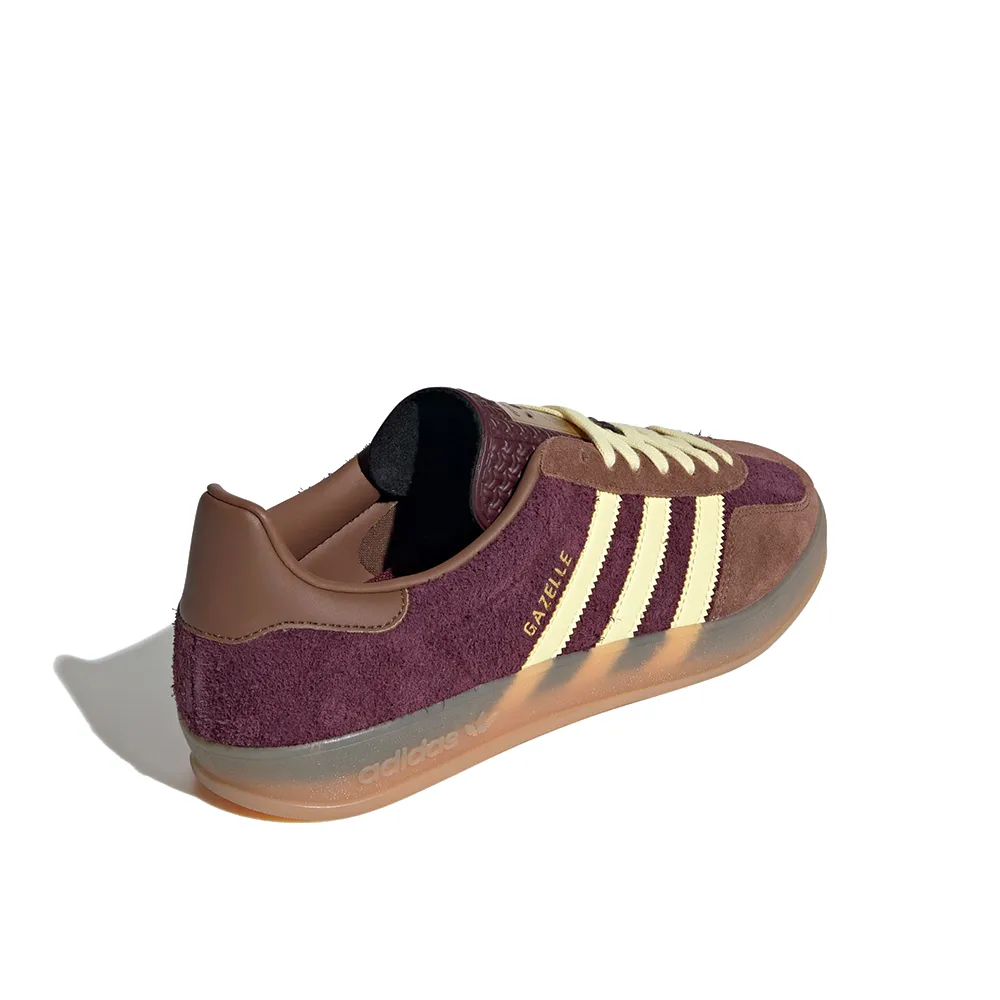 Gazelle Indoor 'Maroon'