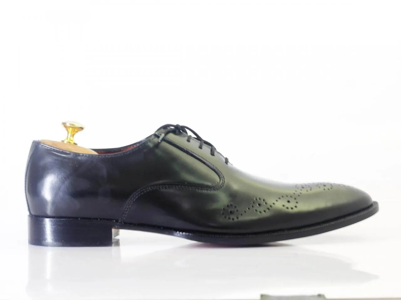 Handmade Men's Black Brogue Toe Leather Shoes, Men Designer Lace Up Dress Shoes