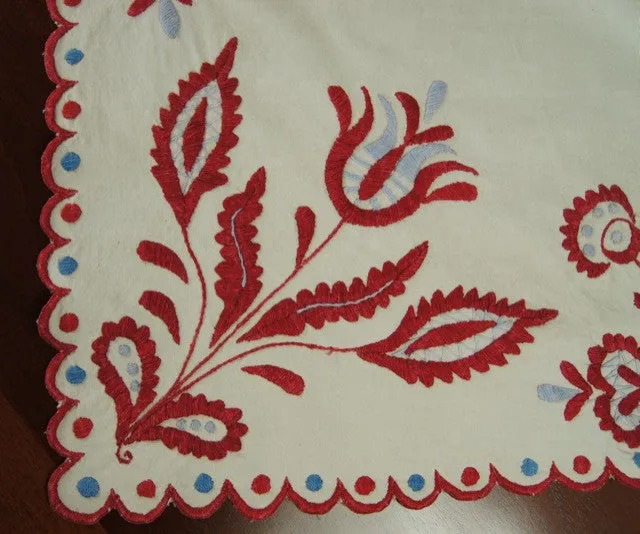 Rare Linen Raised Embroidered Table Runner